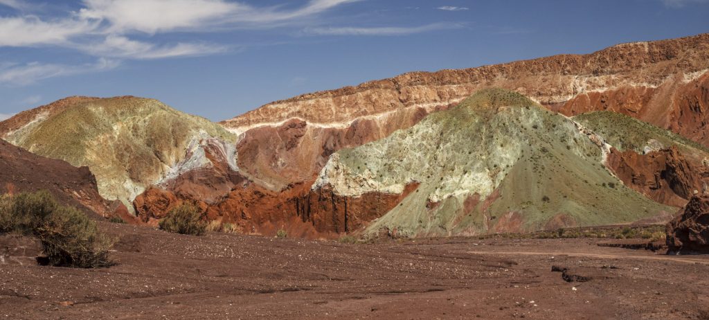 Somewhere Over the Rainbow&nbsp;Valley